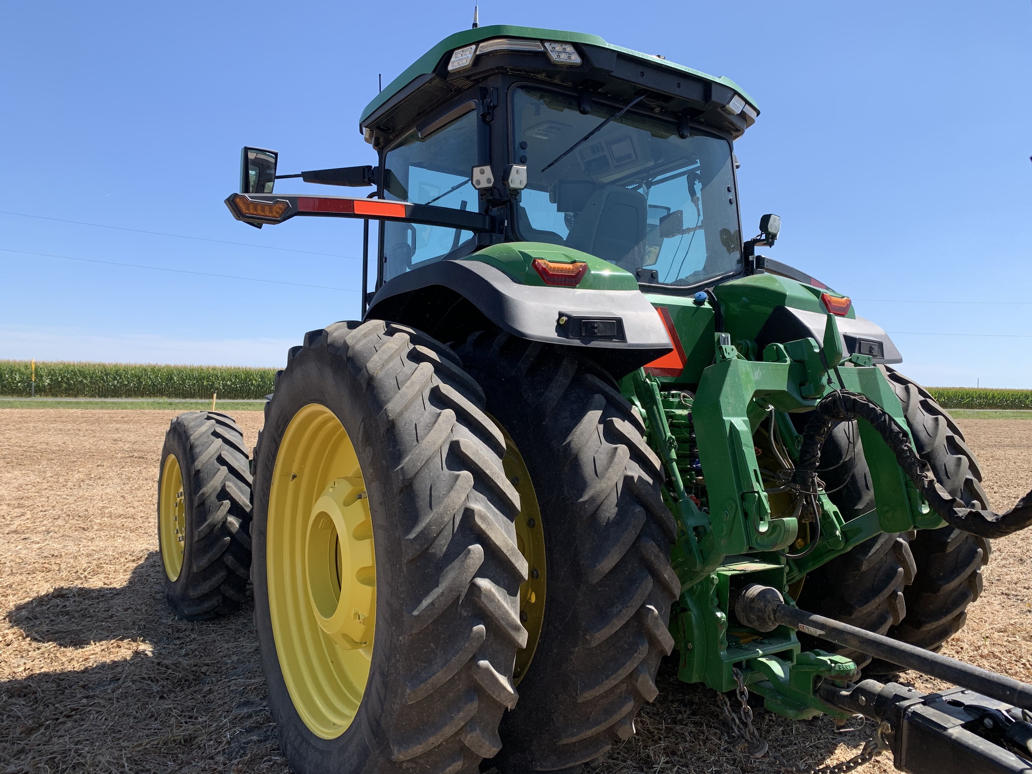 2021 John Deere 8R 370 Image 4