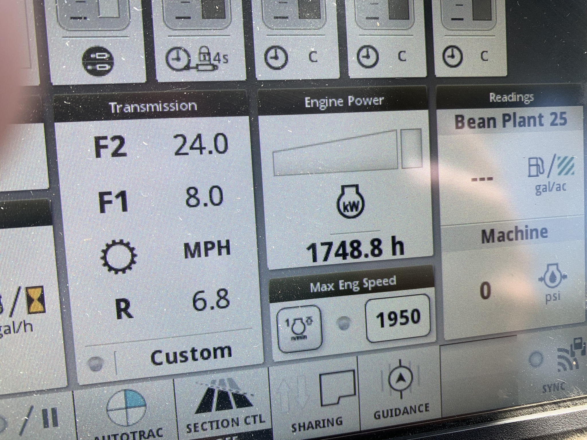 2021 John Deere 8R 370 Image 11