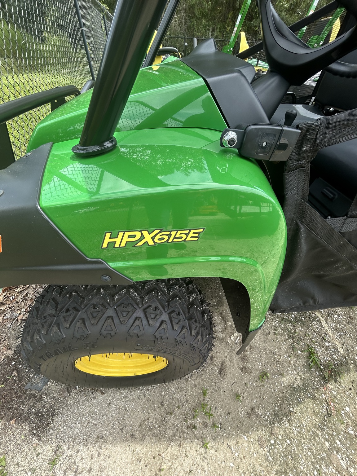 2025 John Deere HPX615E Image 3