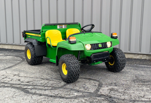 2015 John-Deere TS 4X2