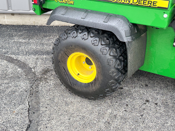 2015 John-Deere TS 4X2