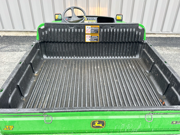 2015 John-Deere TS 4X2