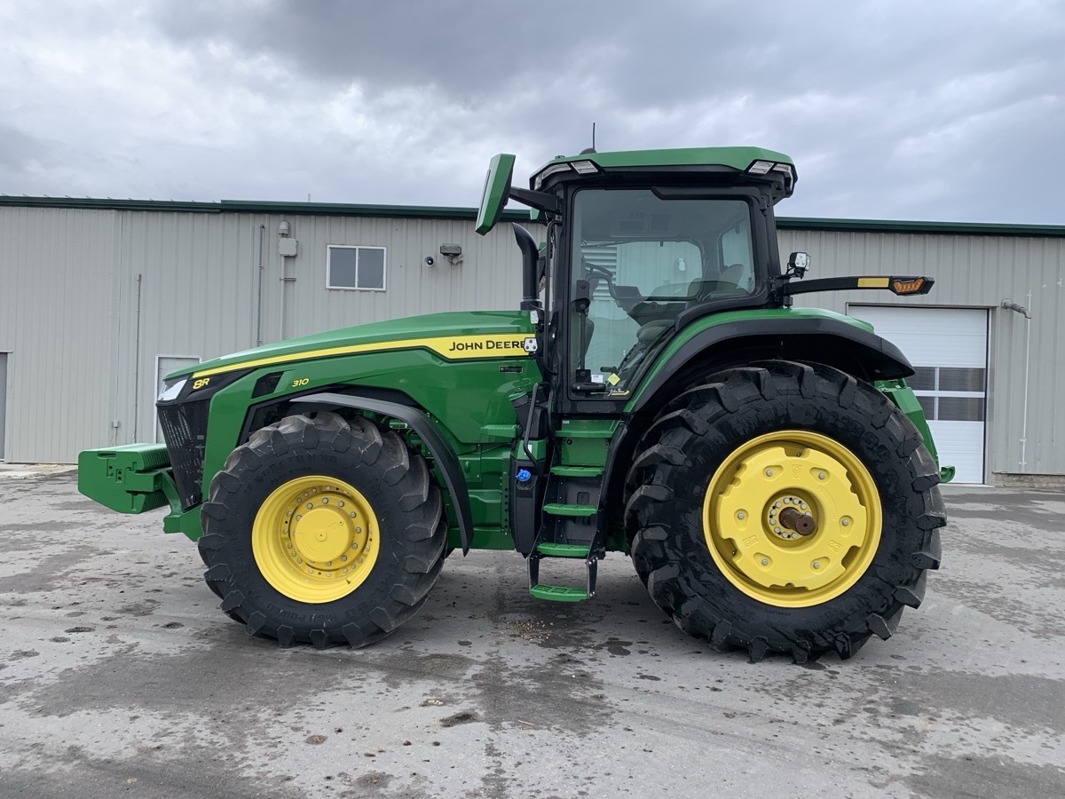 2023 John Deere 8R 310 Image 1