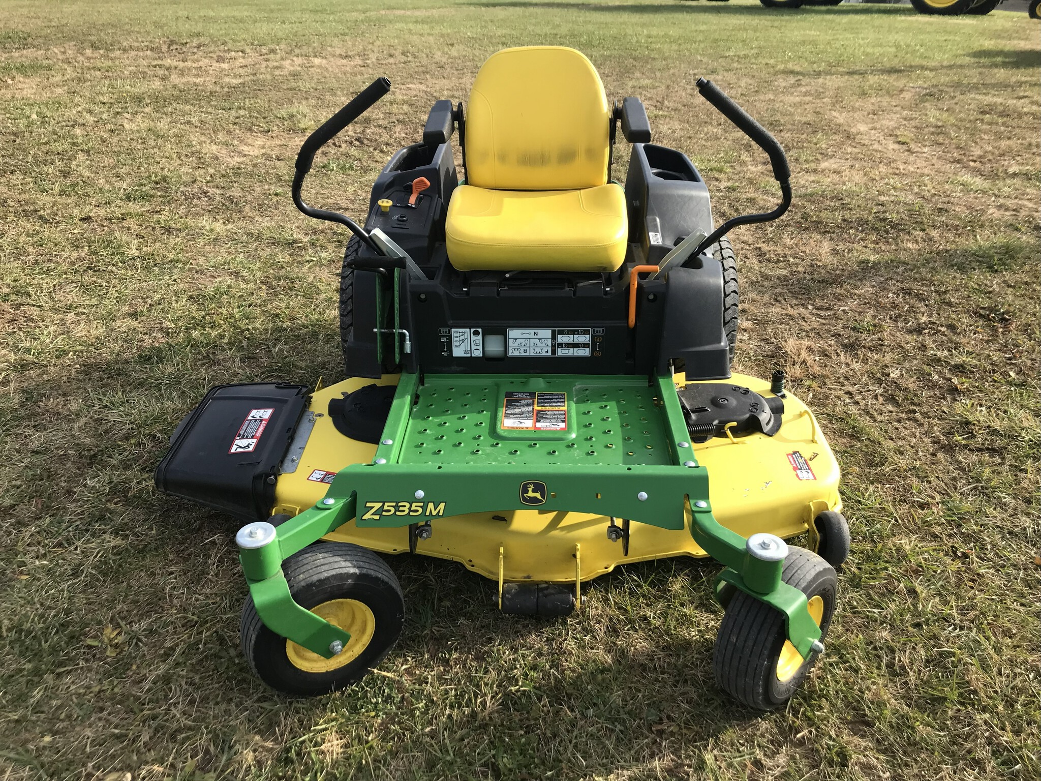 2018 John Deere Z535M Image 8
