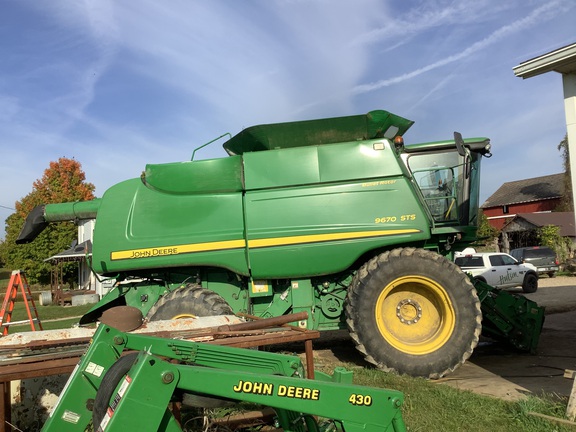 Photo of 2011 John Deere 9670 STS