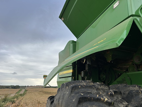 2021 John Deere S780 (9th thumbnail)