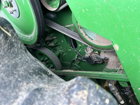 2021 John Deere S780 (3rd thumbnail)