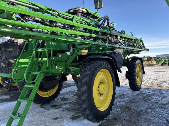 Used 2024 John Deere 616R Self Propelled Sprayers at Horizon Ag & Turf in Lloydminster, AB - Photo2