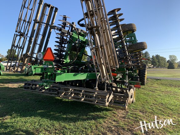 Photo of 2024 John Deere 2660VT