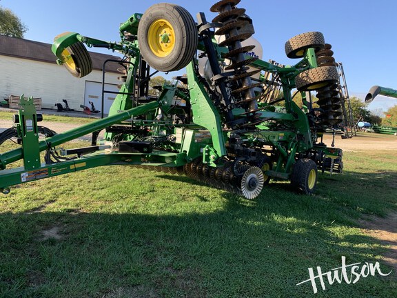 Photo of 2024 John Deere 2660VT