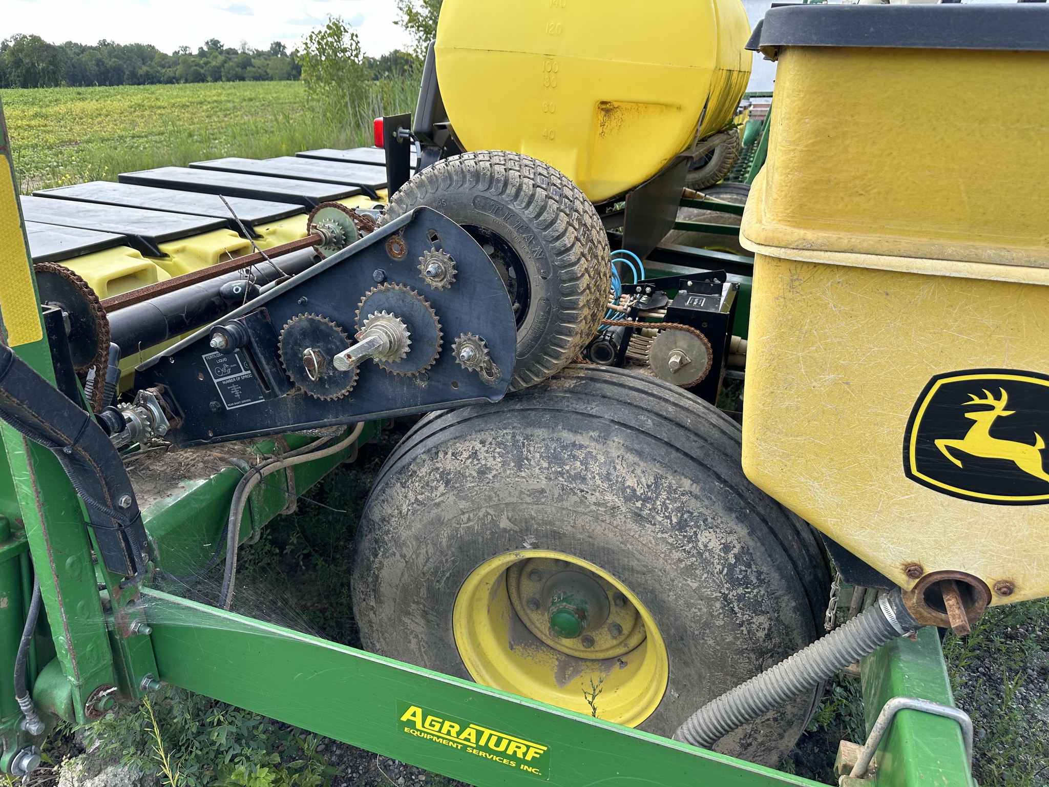 2002 John Deere 1780 Image 7
