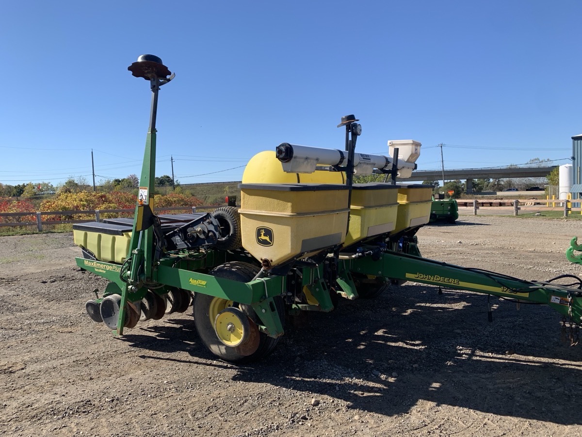 2002 John Deere 1780 Image 4