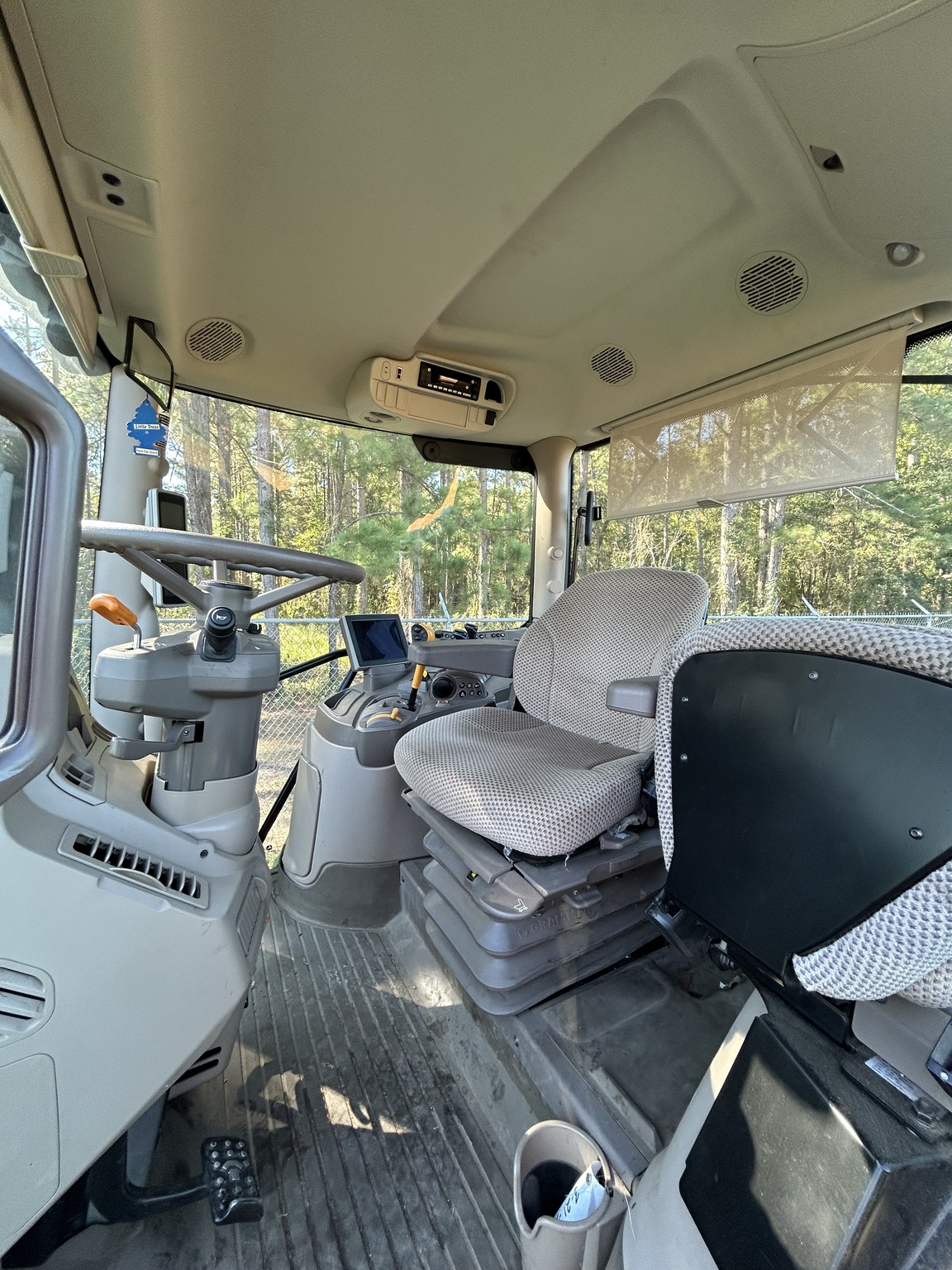 2023 John Deere 6R 145 Image 5