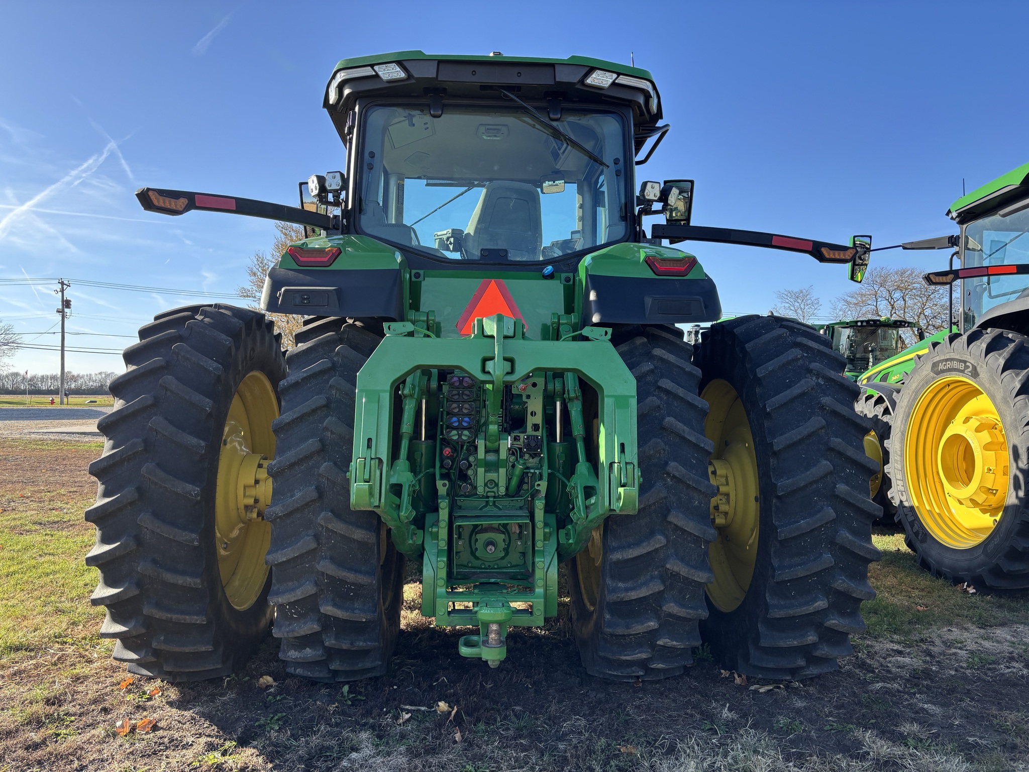  2022 John Deere 8R 370 at Heritage Tractor in Monmouth, IL