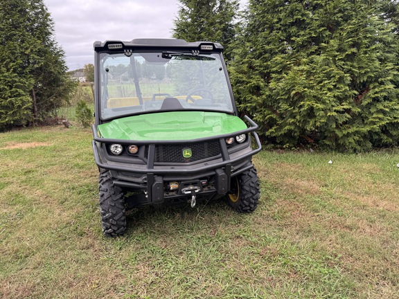 2022 John Deere XUV 835M