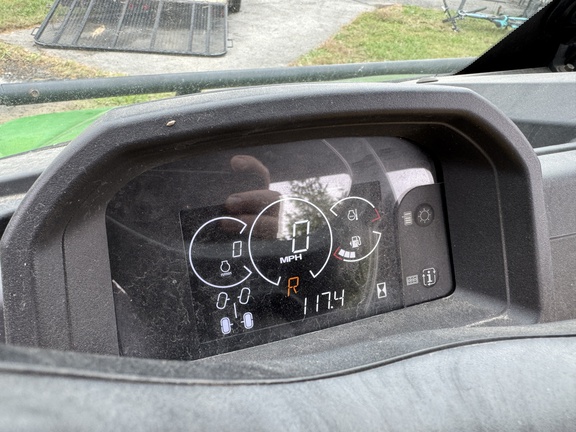 2022 John Deere XUV 835M