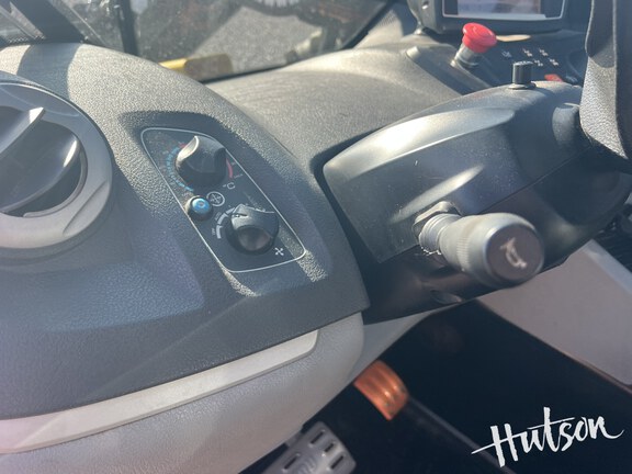 Photo of 2023 Manitou MLT630-115VCP