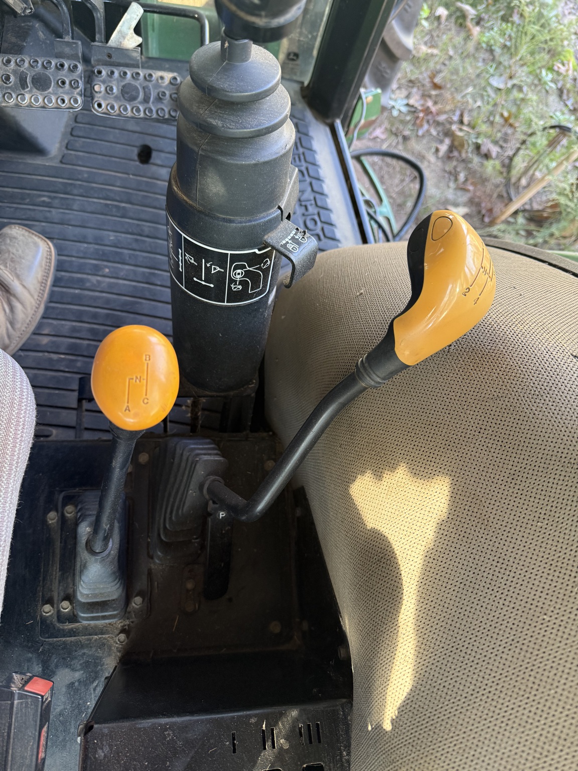 2008 John Deere 5603 Image 11