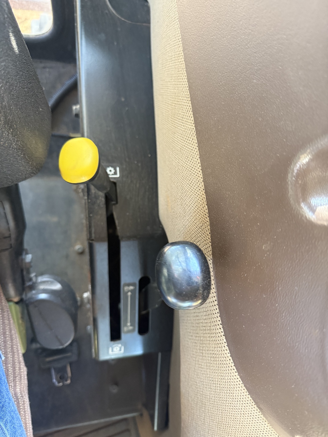 2008 John Deere 5603 Image 13