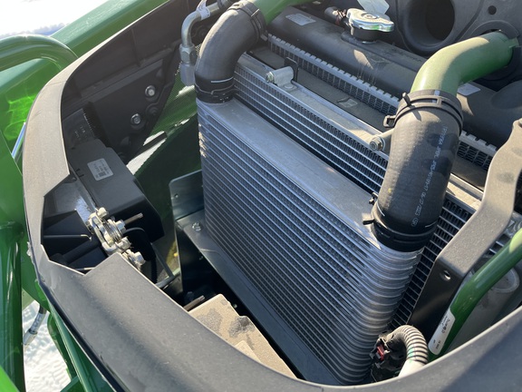 2024 John Deere 4066R - Photo20