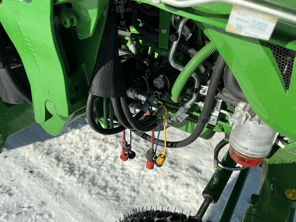 2024 John Deere 4066R - Photo23
