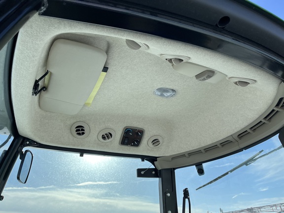 2024 John Deere 4066R - Photo29