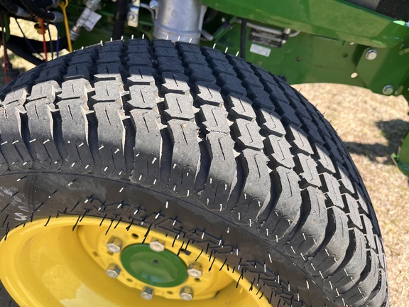 2024 John Deere 4066R - Photo15