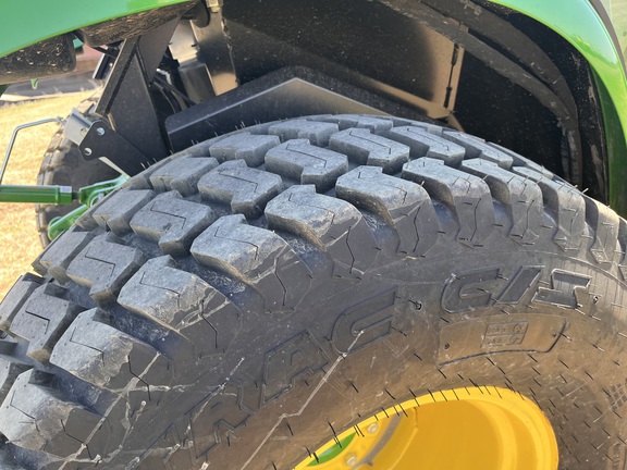 2024 John Deere 4066R - Photo18