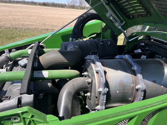 2024 John Deere 4066R - Photo23