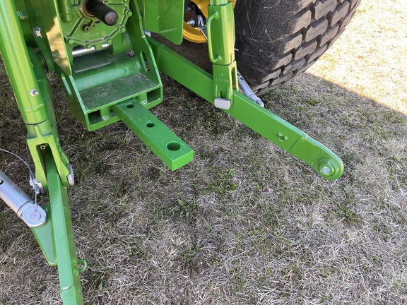 2024 John Deere 4066R - Photo27