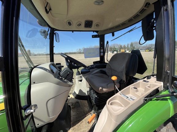 2024 John Deere 4066R - Photo31