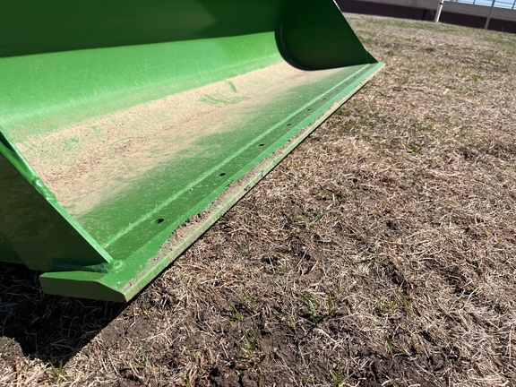 2024 John Deere 4066R - Photo37