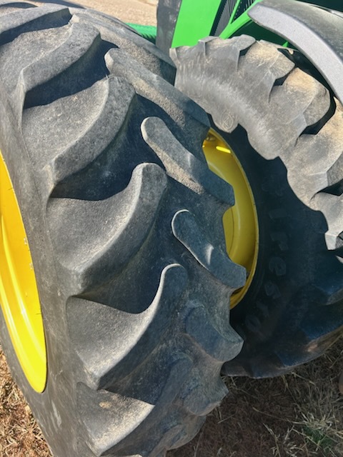  2020 John Deere 8370R at Heritage Tractor in Brimfield, IL