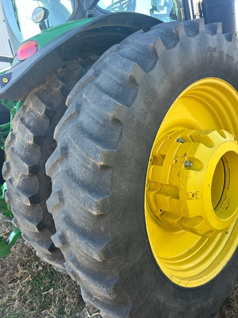  2020 John Deere 8370R at Heritage Tractor in Brimfield, IL