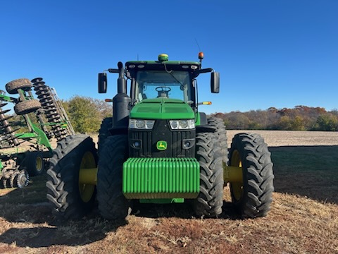  2020 John Deere 8370R at Heritage Tractor in Brimfield, IL