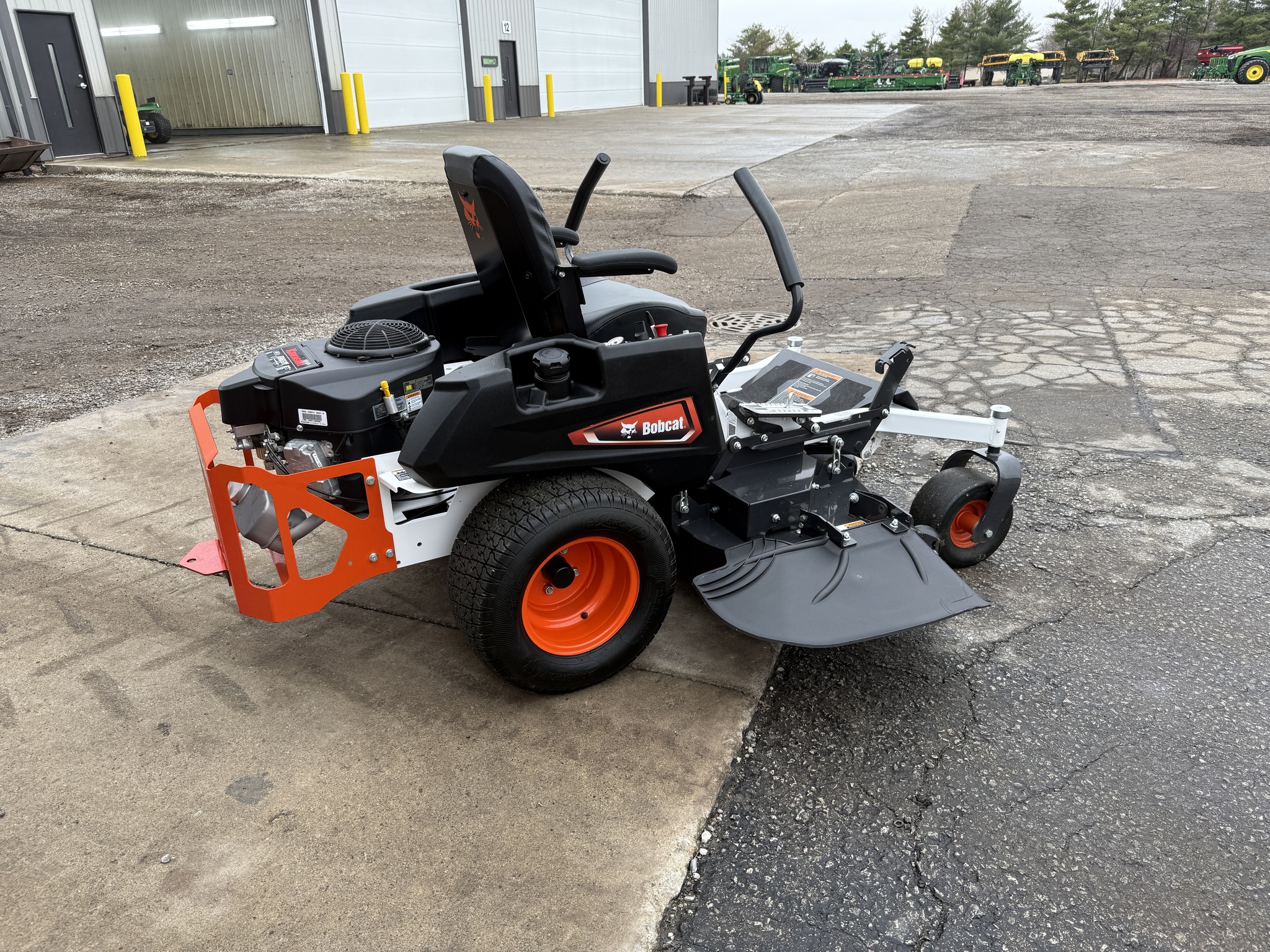 2023 Bobcat ZT2000 Image 9