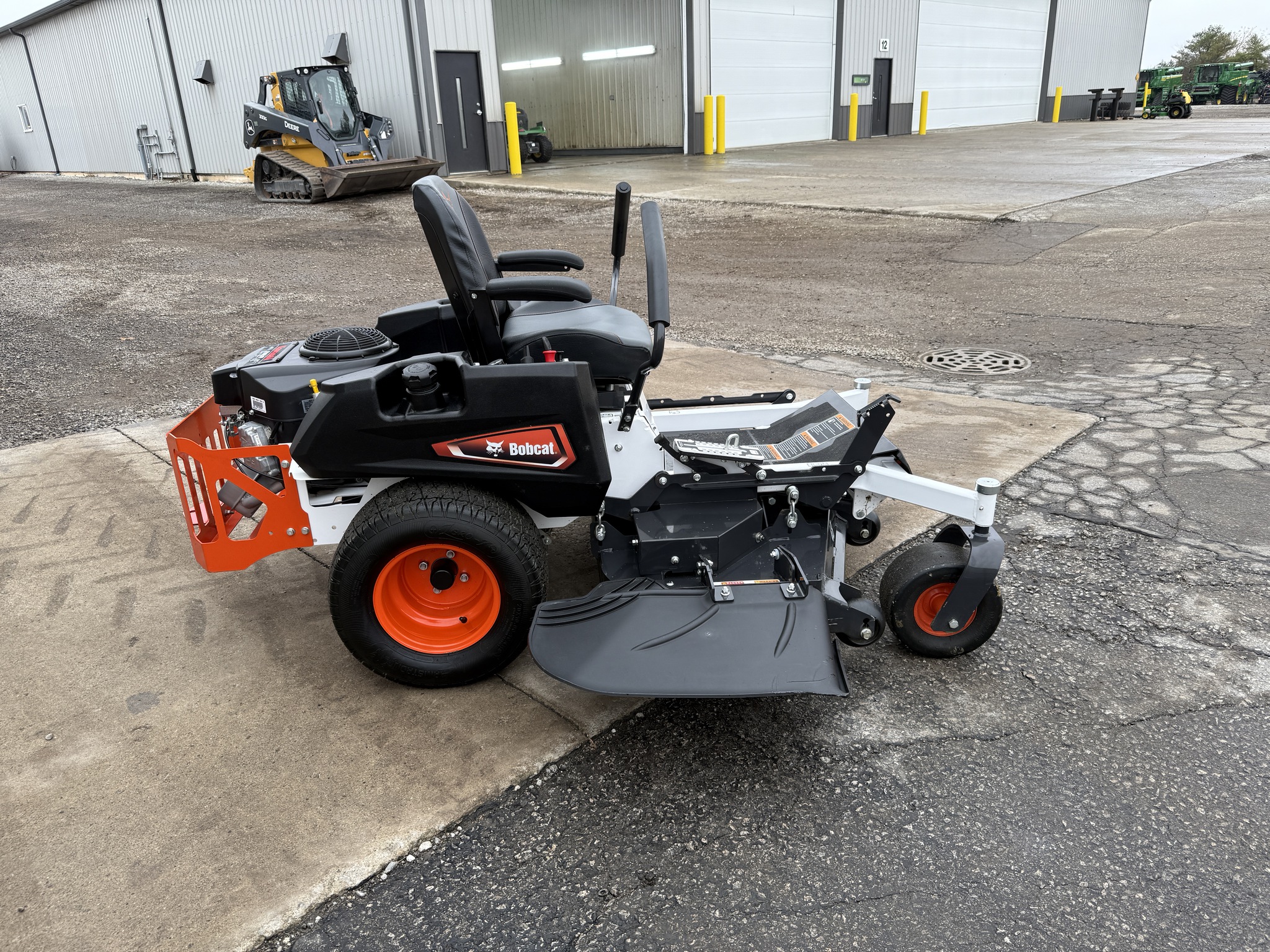 2023 Bobcat ZT2000 Image 10