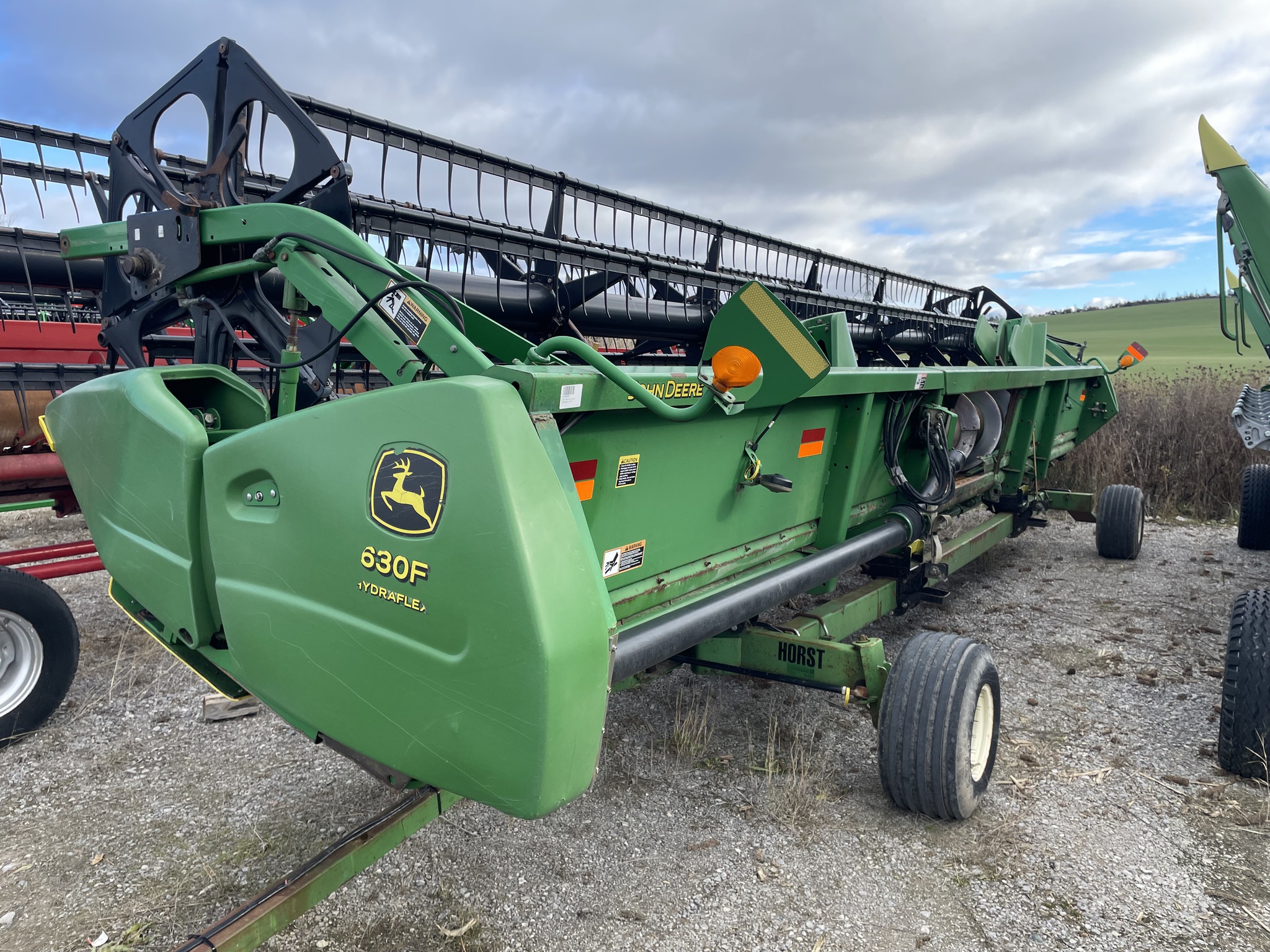 2004 John Deere 630F Image 2