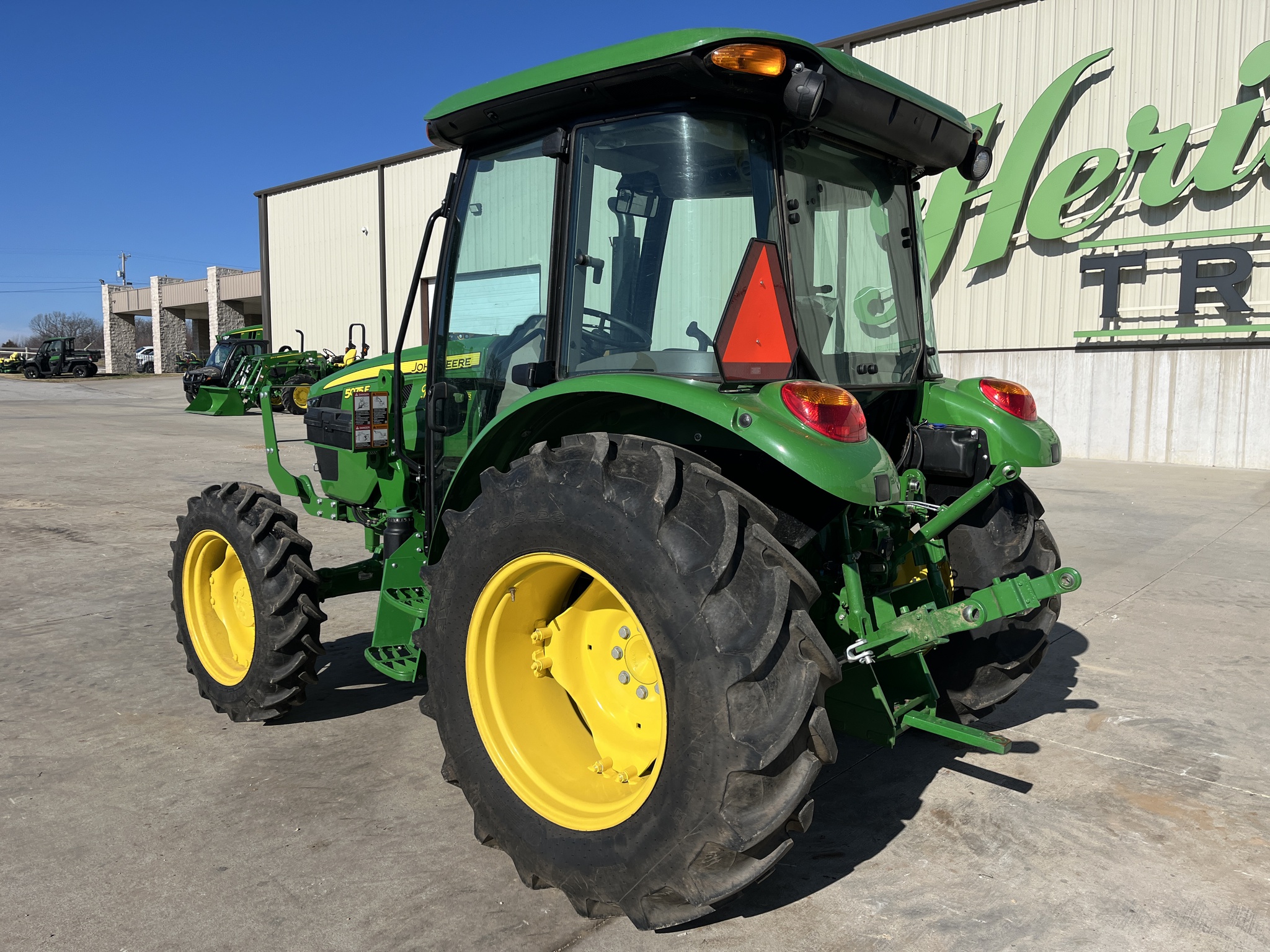  2023 John Deere 5075E at Heritage Tractor in Rogersville, MO