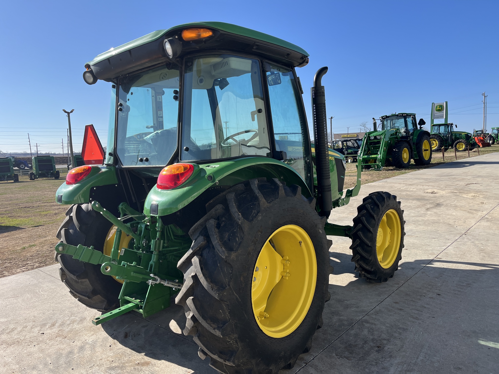  2023 John Deere 5075E at Heritage Tractor in Rogersville, MO