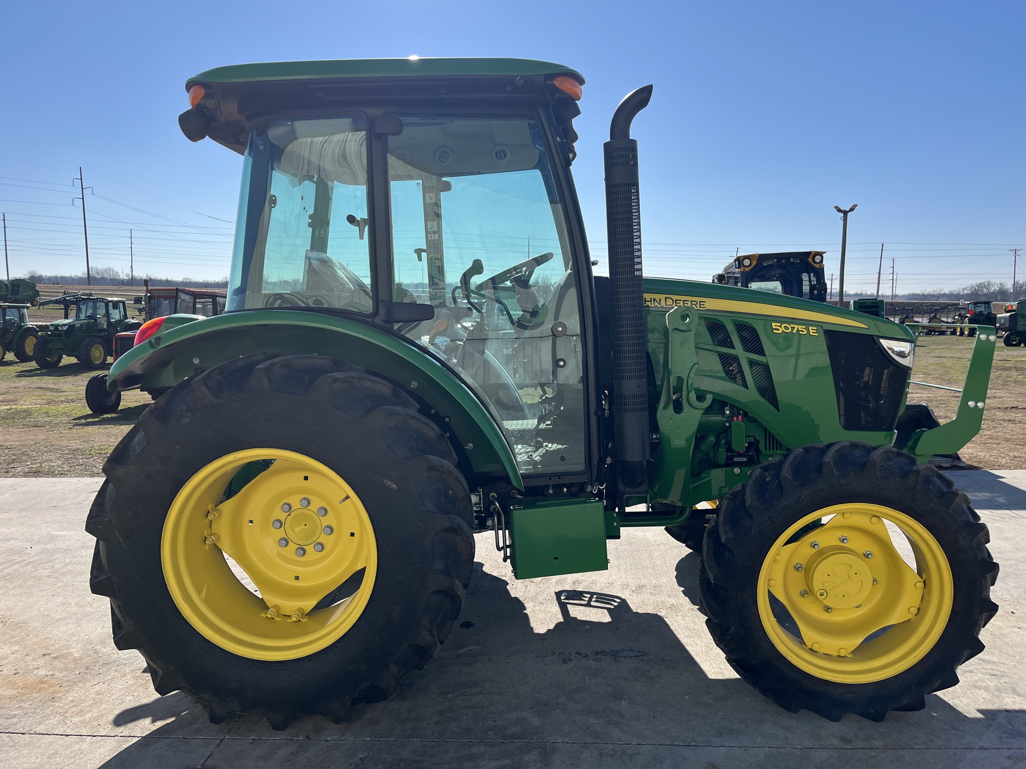  2023 John Deere 5075E at Heritage Tractor in Rogersville, MO