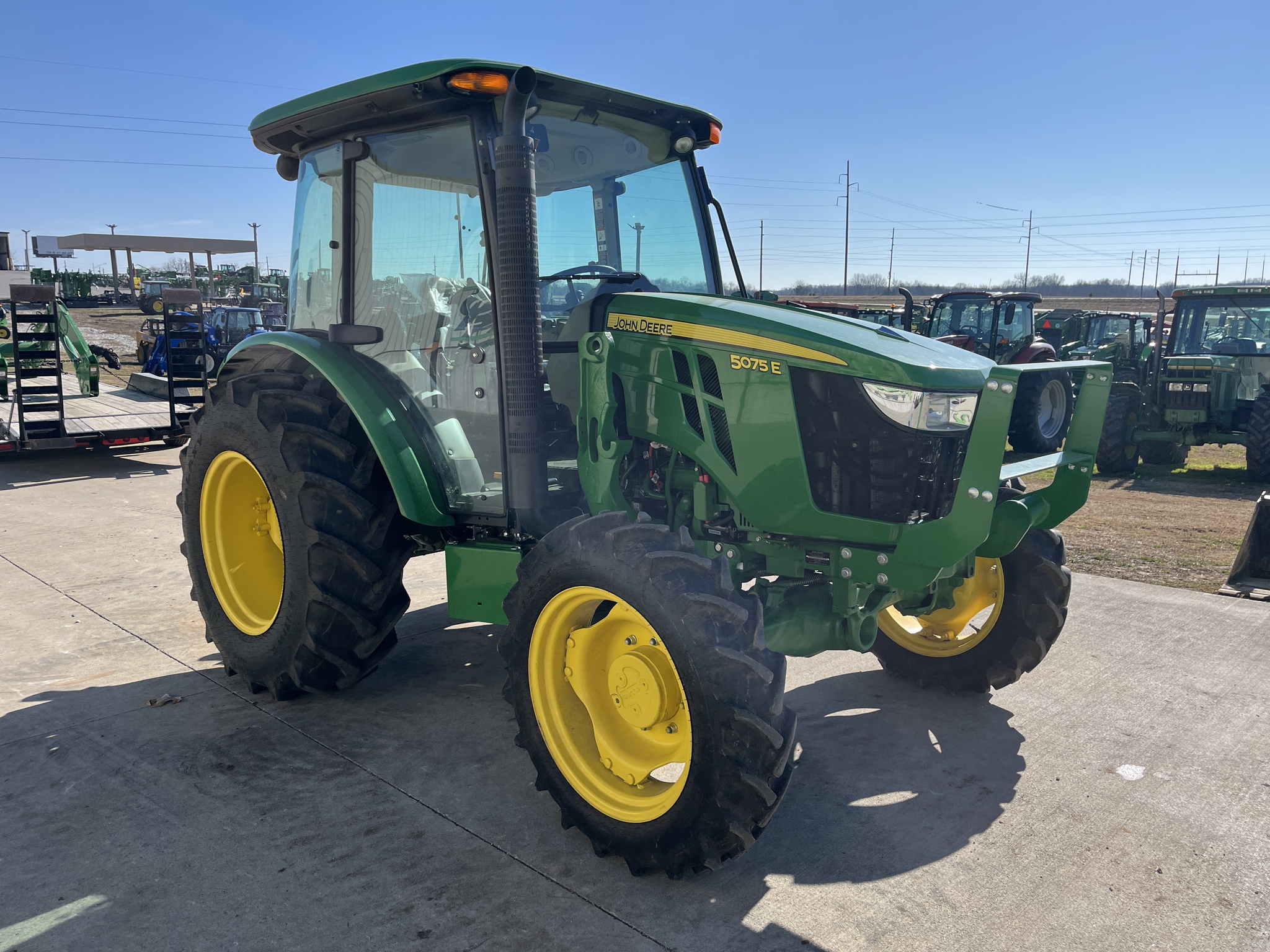  2023 John Deere 5075E at Heritage Tractor in Rogersville, MO