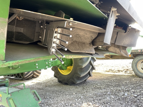 2025 John Deere S7 900 - Photo11