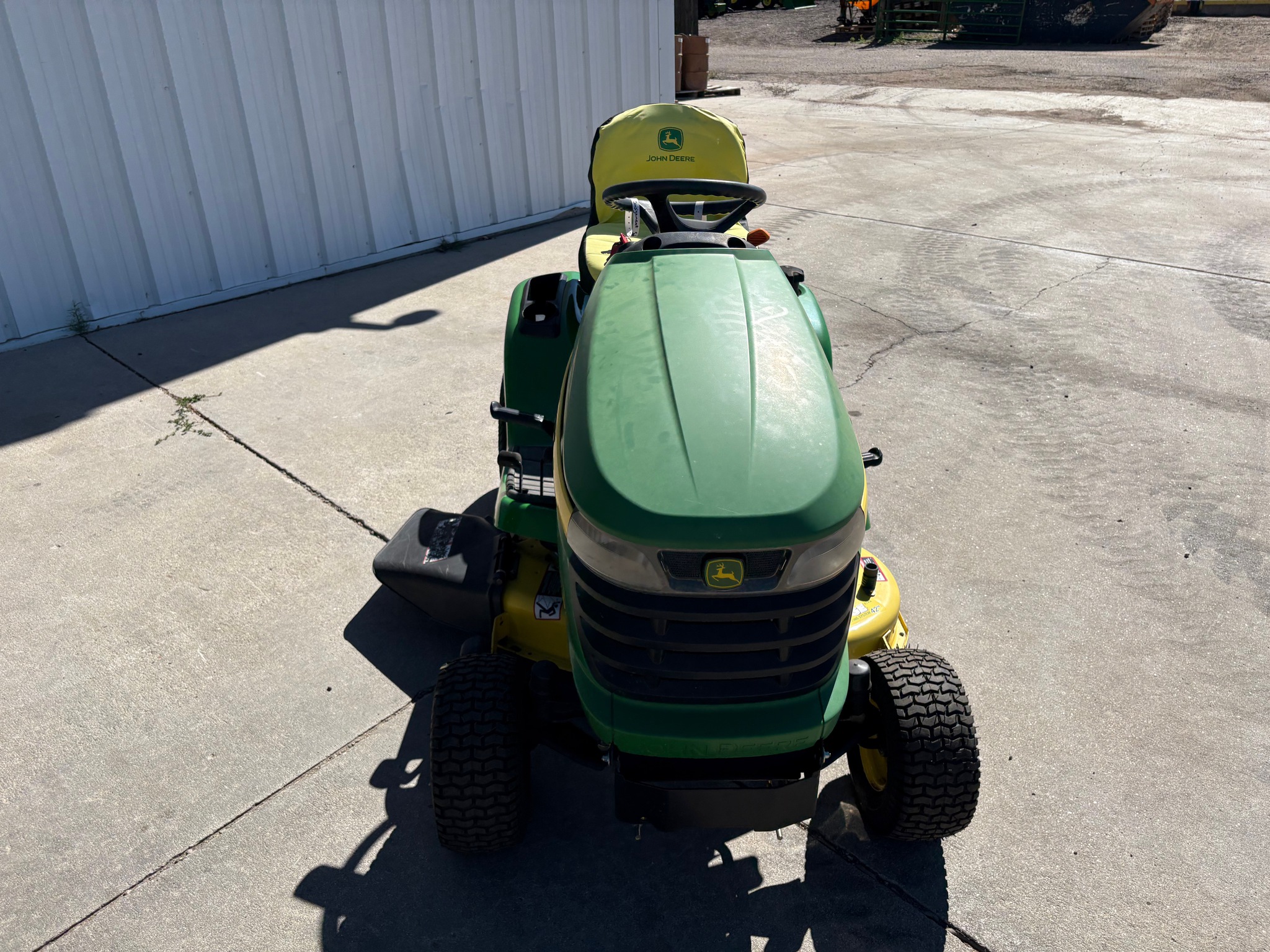 2022 John Deere X300 Image 2