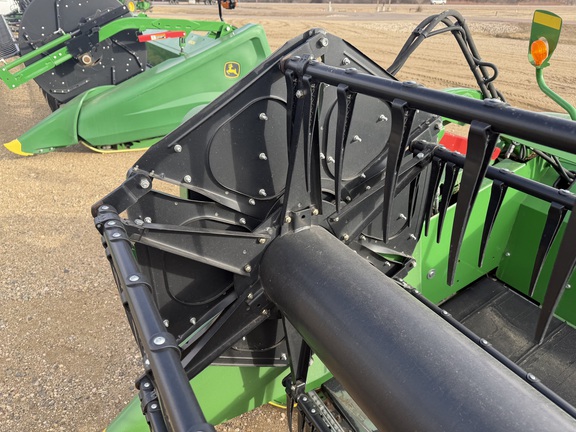 2017 John Deere 635FD - Photo15