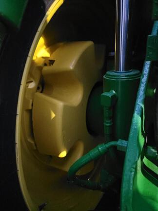 2025 John Deere 8R 310 - Photo6