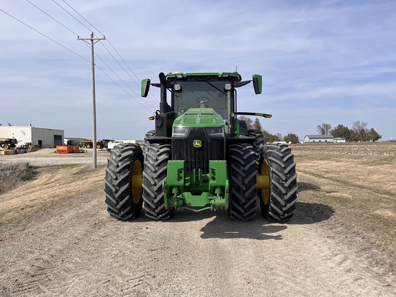 2025 John Deere 8R 310 - Photo2