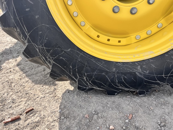 2025 John Deere 8R 310 - Photo10