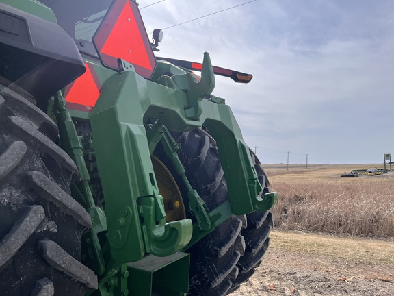 2025 John Deere 8R 310 - Photo35