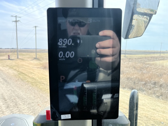 2025 John Deere 8R 310 - Photo38